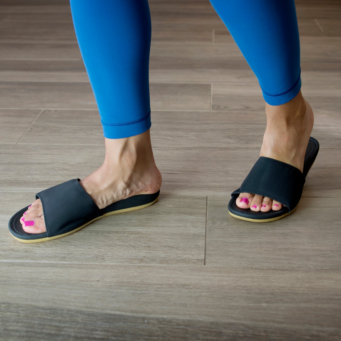 Women's Yoga Sandals - Alerse