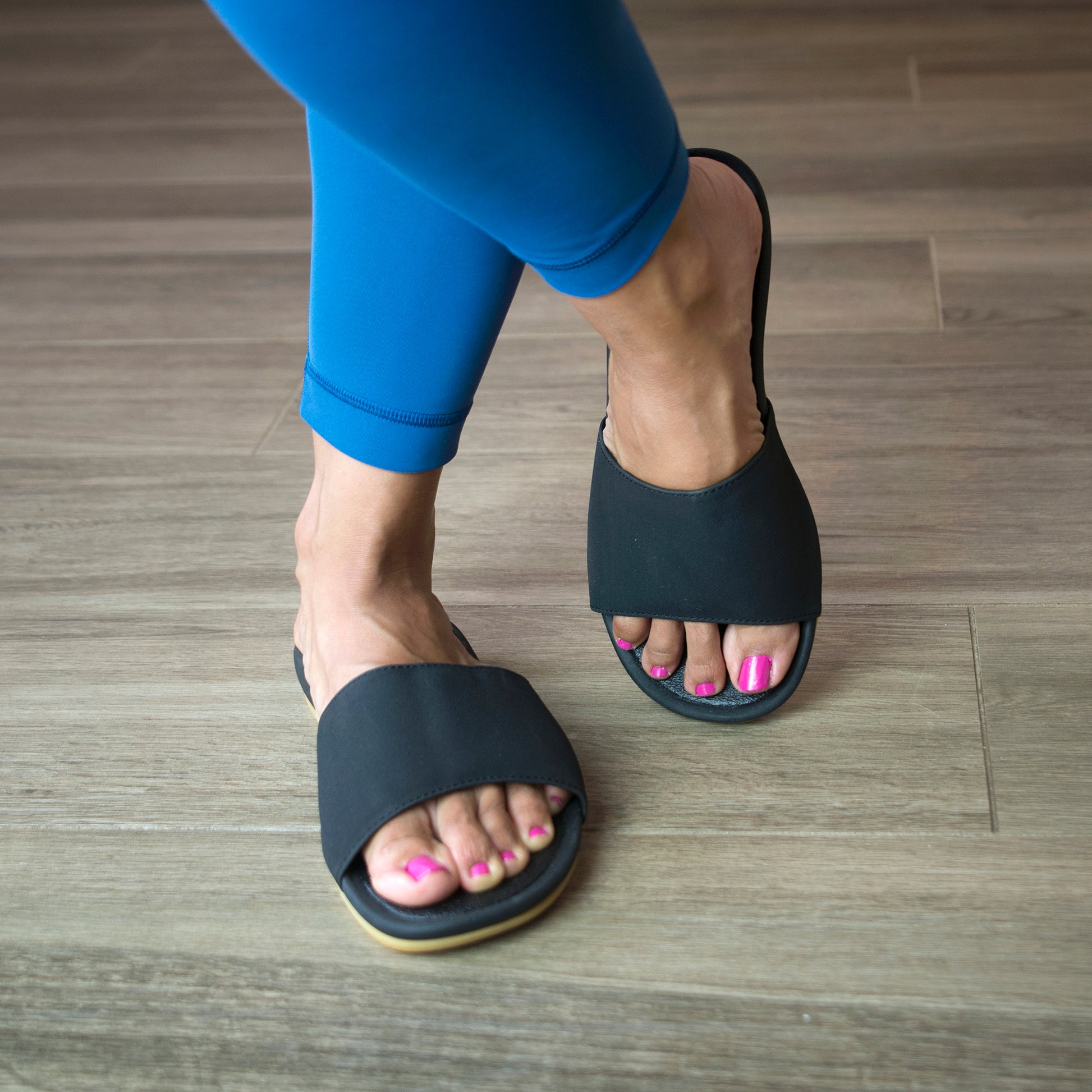 alerse Midnight (Black) Slide Yoga Sandals – Alerse
