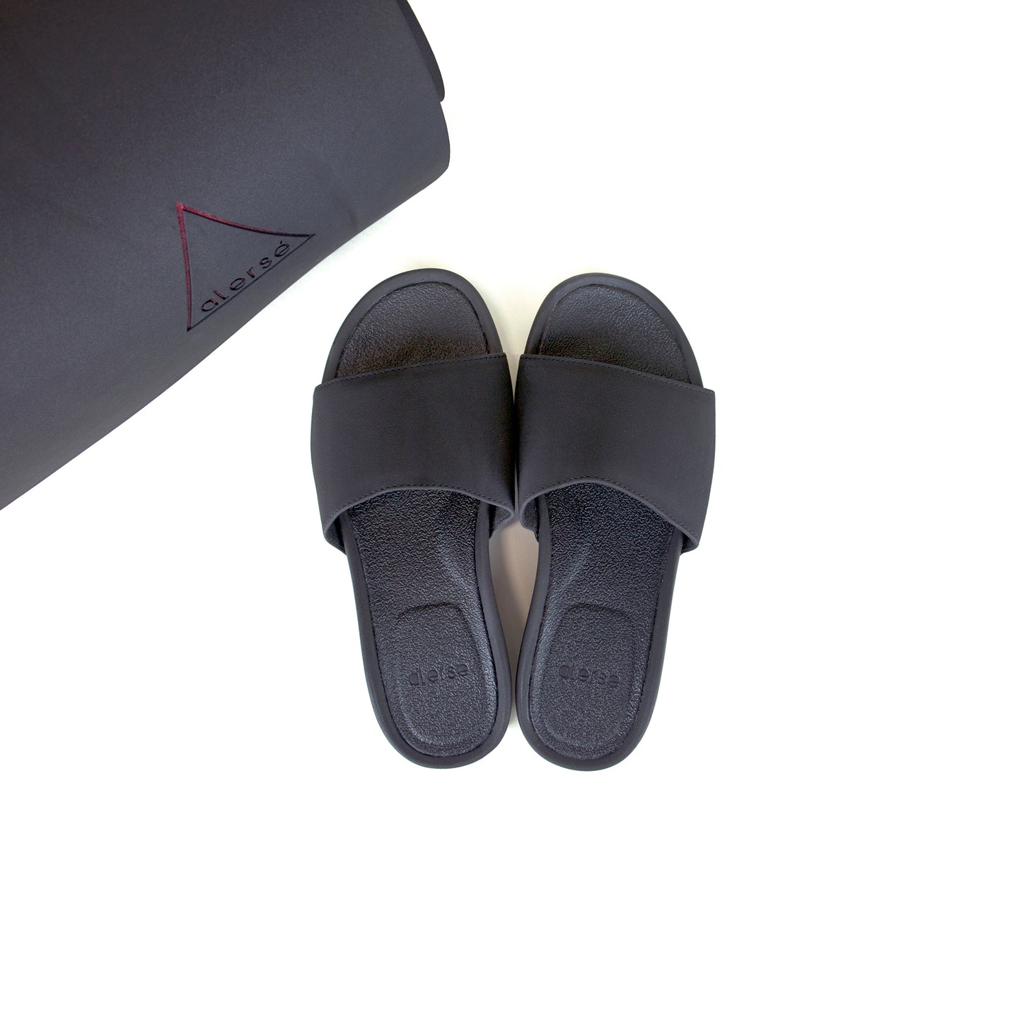 Black Yoga Sandals - Alerse